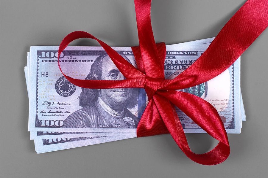 How to Make the Most of the Annual Gift Tax Exclusion