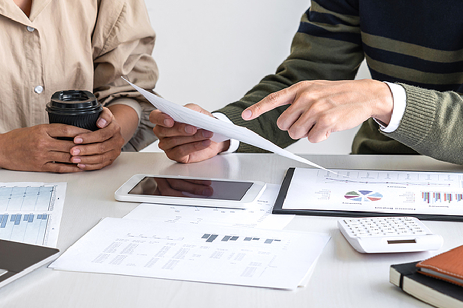 Outsourced accounting meeting